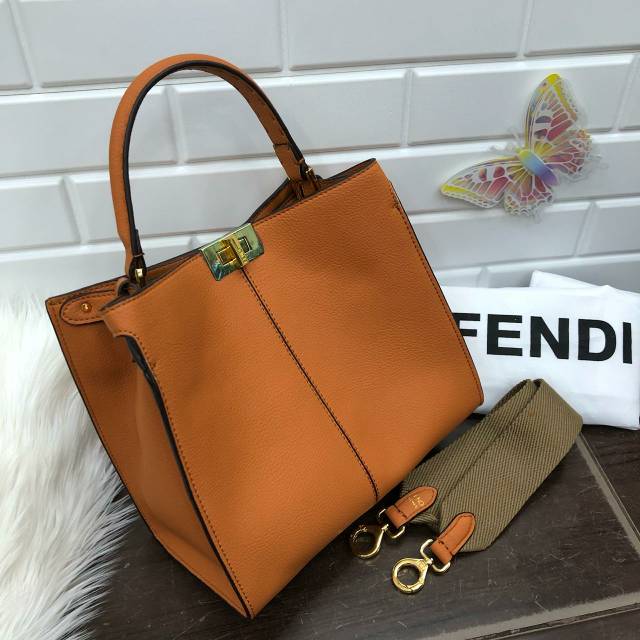 Tas/tas wanita/tas fashion/tas fendi/fendi