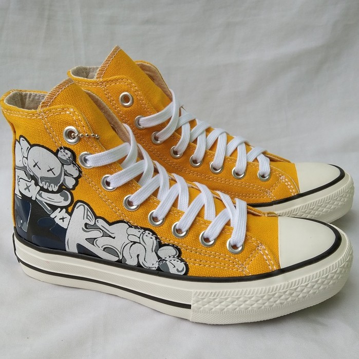 Terkini Sepatu  Unisex converse  allstar 70s HI x kaws x 