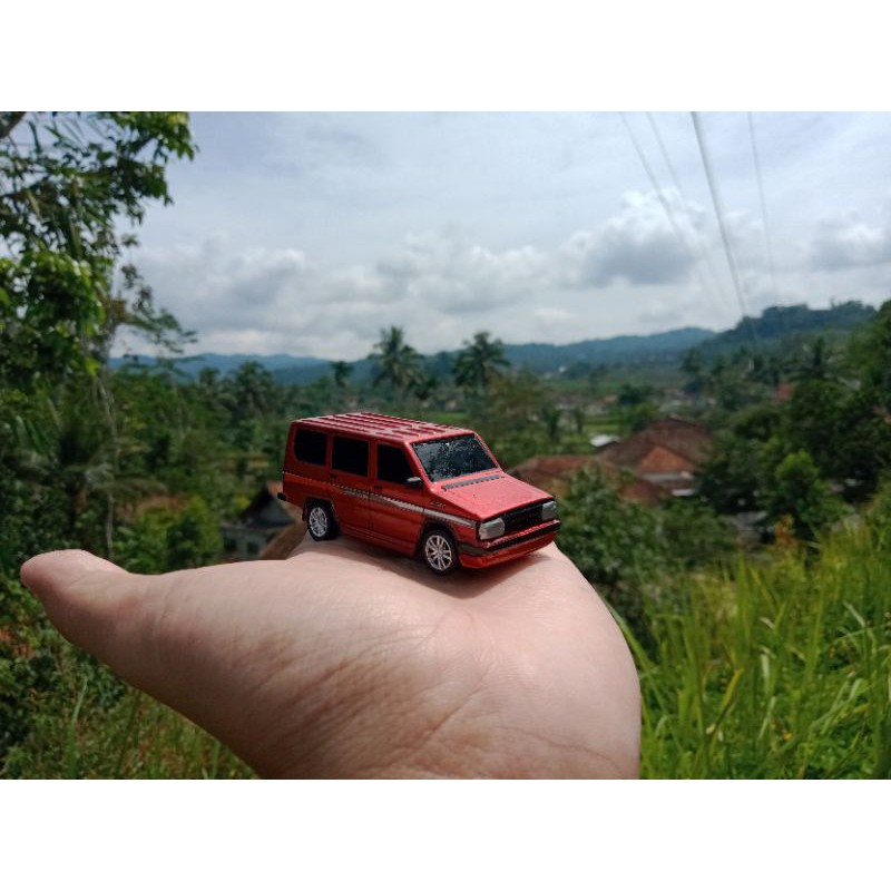 Diecast Miniatur Toyota Kijang Kotak Doyok Merah