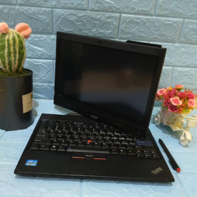 Lenovo thinkpad x220 tablet i5 4gb 320 murah mulus bagus bonus tas free aplikasi siap pakai
