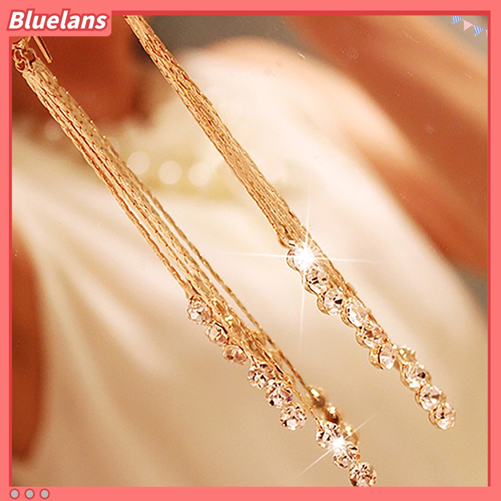 Anting Berlian Imitasi Bahan Alloy Tahan Tarnish Gaya Elegan Untuk Wanita