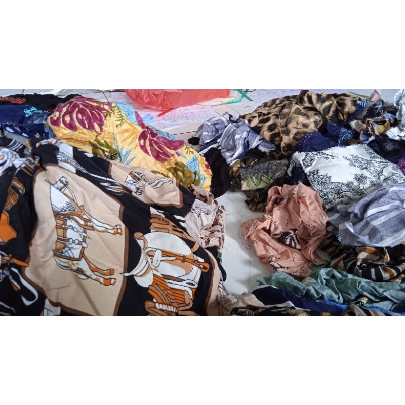 Kain Perca Rayon Kiloan