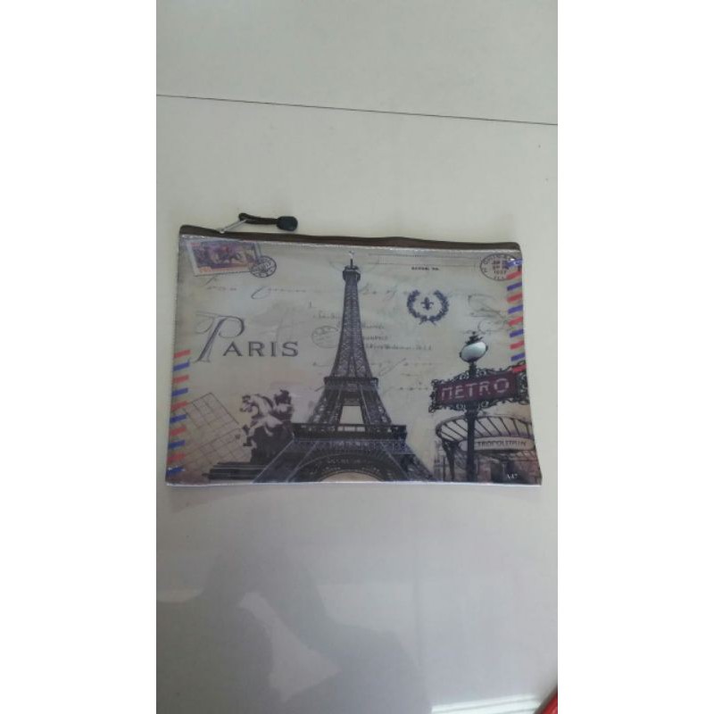 

Map Resleting Paris