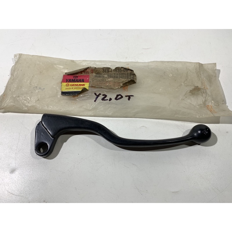 Handle Hendle Kanan Tuas Rem Depan Yamaha YZ YZ80 YZ125 DT DT100 DT125 PW80 Force 1 One Original Ori