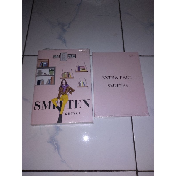 preloved novel wattpad smitten  by oktyas