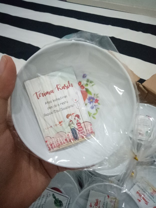 Souvenir Mangkok Bulat Ceper Kemasan Plastik Gratis Kartu Ucapan Terimakasih