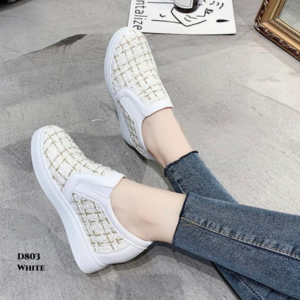 RESTOCK WYN SNEAKERS WEDGES ANTISLIP NYAMAN DI KAKI D803