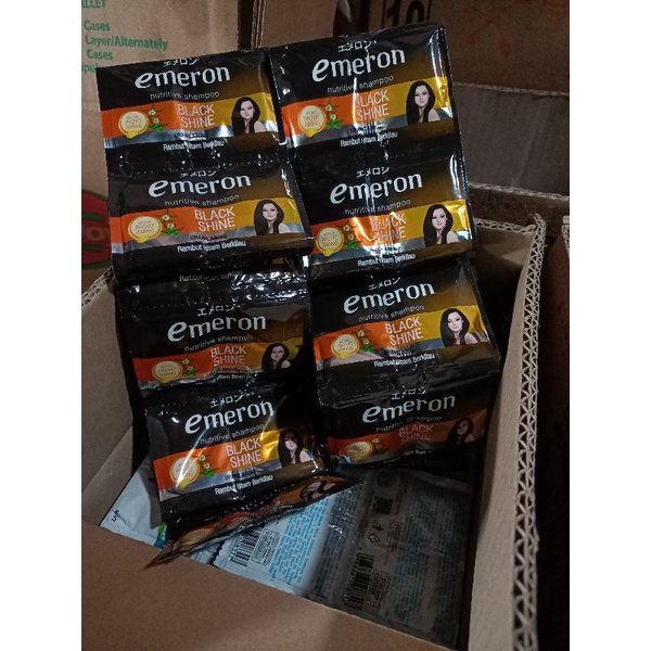 Shampo zinc ,emeron,lifeboy6 pasang = 12 sachet Ya