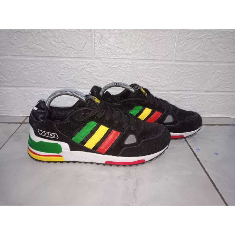 sepatu second/thrift Adidas ZX750 Rasta