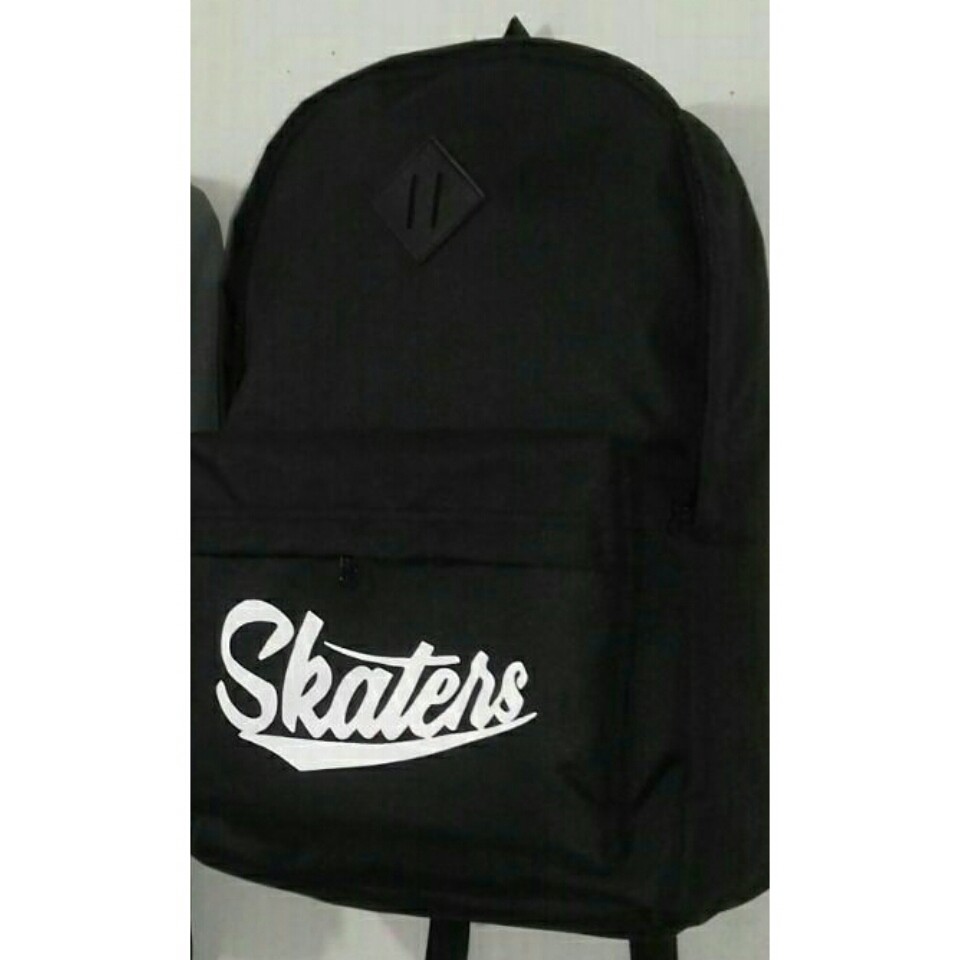 TAS RANSEL DISTRO SKATERS PRIA&WANITA-TAS SEKOLAH-HITAM