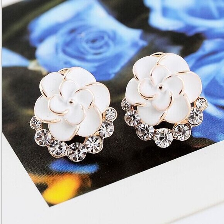 Anting fashion wanita bentuk bunga jepang camelia model jepang terbaru lucu imut