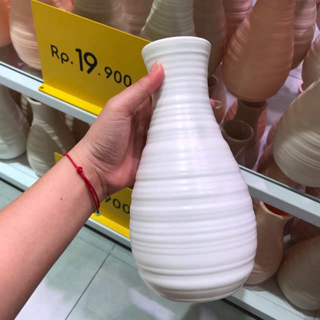 (JASTIP KKV) VAS BUNGA PLASTIK (HARGA SUDAH TERMASUK JASTIP)