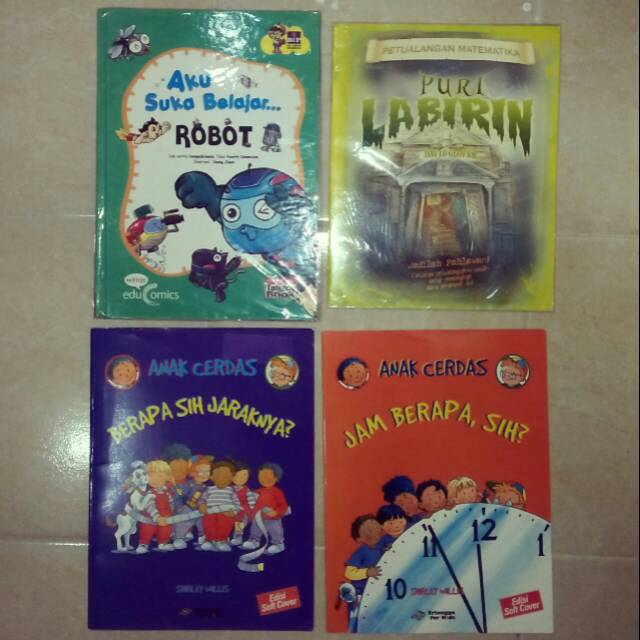 Aku suka belajar robot