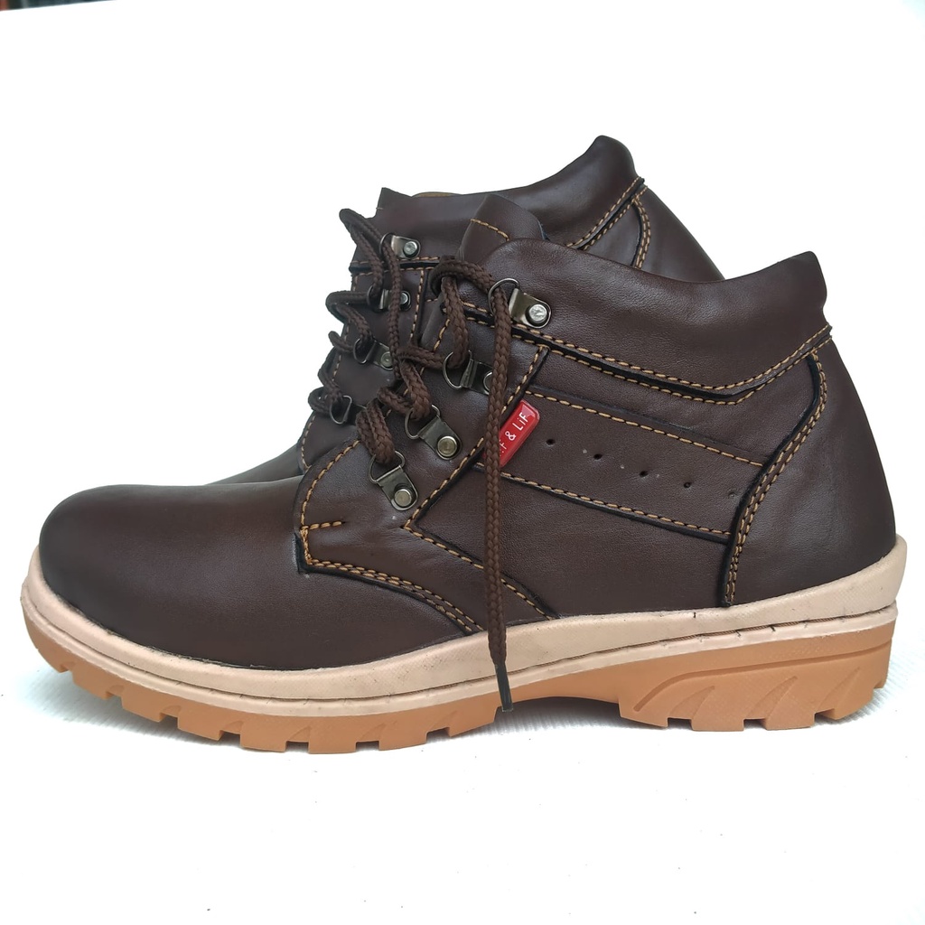 Boot Pria Boots Kulit Sepatu Boots Kekinian Elegan Harga Murah Berbahan Kulit Asli 100%