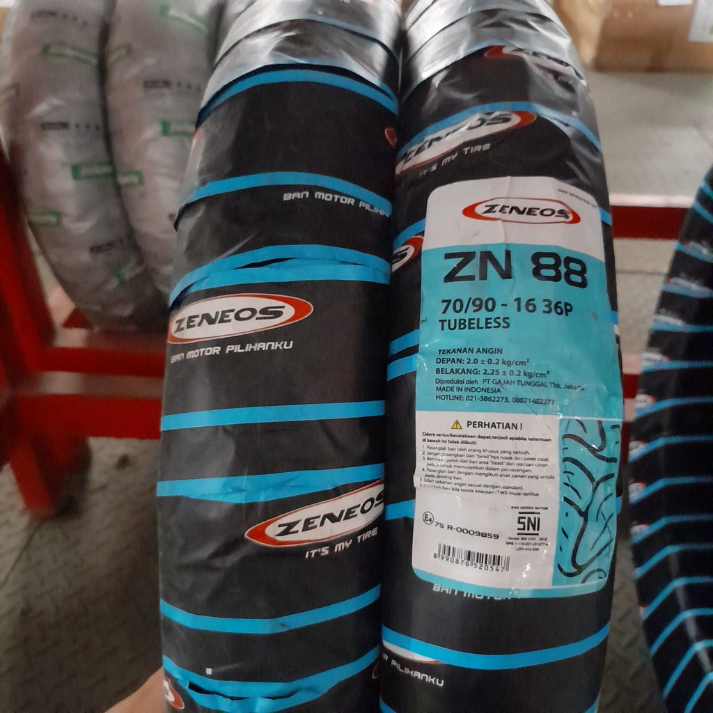 Ban motor matic Zeneos ZN88 70 90 16 tubeless skywave nouvo