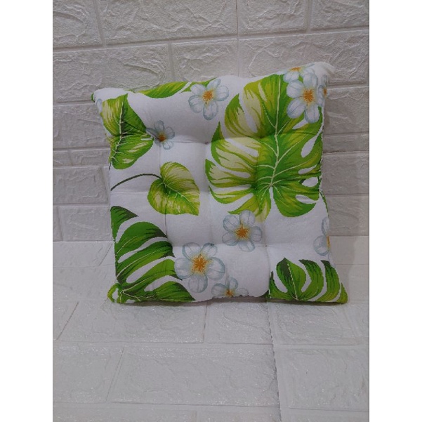 BANTAL ALAS DUDUK MOTIF   &quot; KATUN PILLOWs&quot;