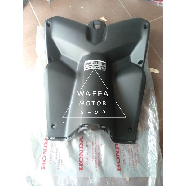 Cover Inner Legsil Dasbor Tengah Bawah Vario Techno 110 Karbu CBS karbu Original