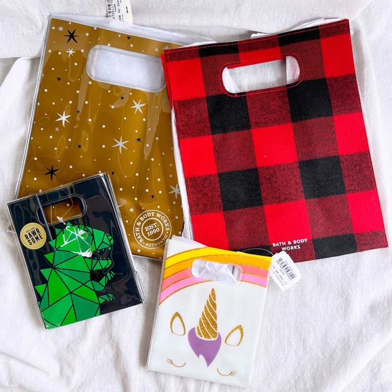 

Bath & Body Works Gift Wrap Bag