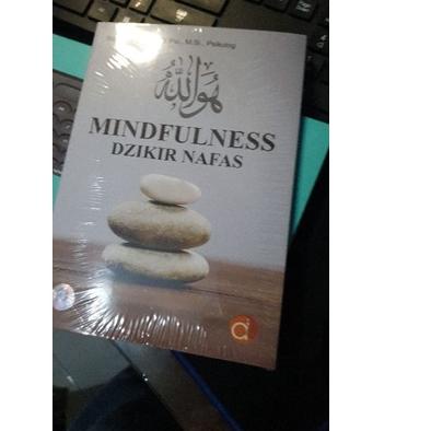 

PROMOSI !! 9.9 buku Mindfulness Dzikir Nafas [KODE 892]