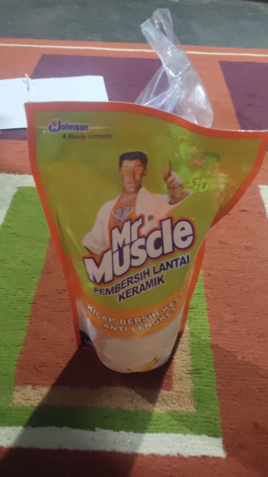 Mr. Muscle Keramik Lemon Pembersih Lantai [800 Ml/pouch]