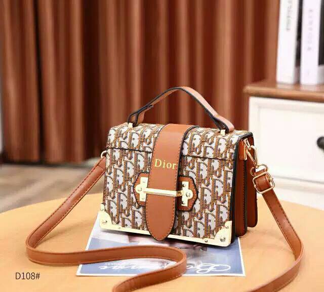Tas trandy Oblique D108