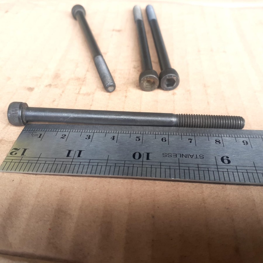 BAUT L BAJA M6 X 90 / BAUT M6 / BAUT 10 KUNCI L5 / L 5 HALF DRAT / BAUT L M6 X 90 / BAUT L M6X90 BAJ