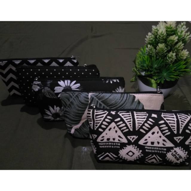 

Tempat pensil kanvas furing