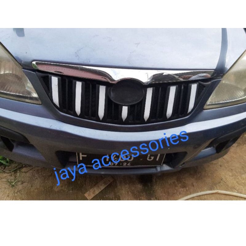 grill Avanza Xenia lama 2008-2011