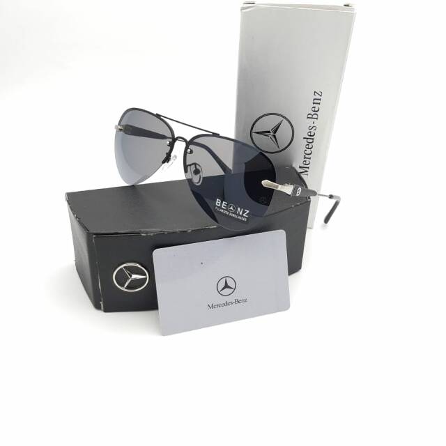 Kacamata mercedes benz 743