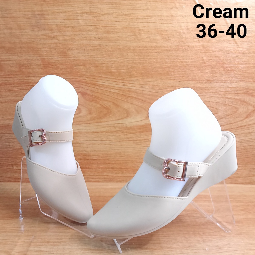 (COD) Sandal Selop Wanita Jelly Wedges Tali Tengah Porto LTC