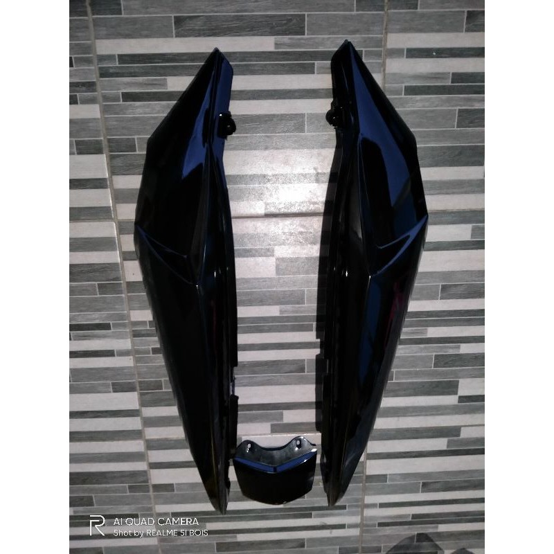 cover bodi Vixion lama hitam body Vixion old