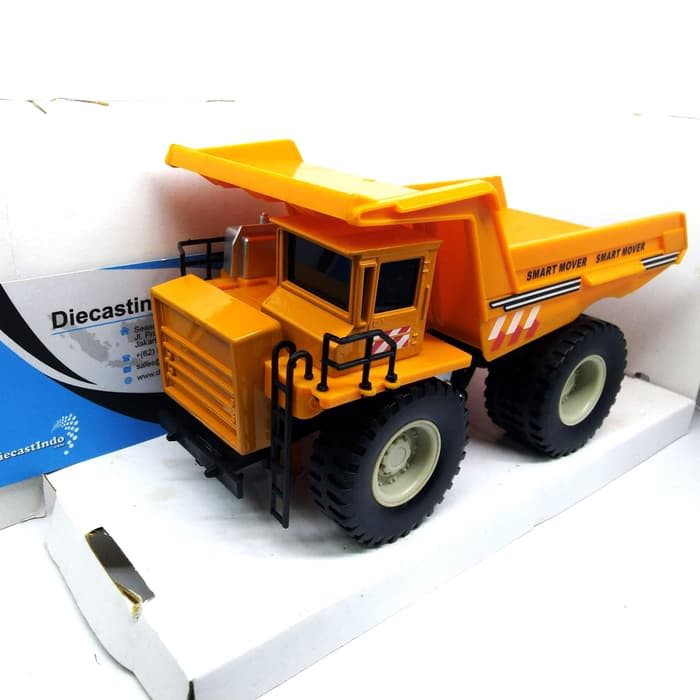 dct237 Cararama 1:60 Construction Tipper Truck