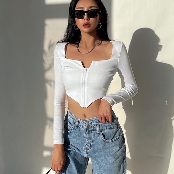 【AMY J】Square Neck Long Sleeve Zip Up Hanky Hem Crop Top 7062 （S/M/L）