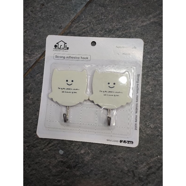 Hook gantungan baju dinding tempel warna putih