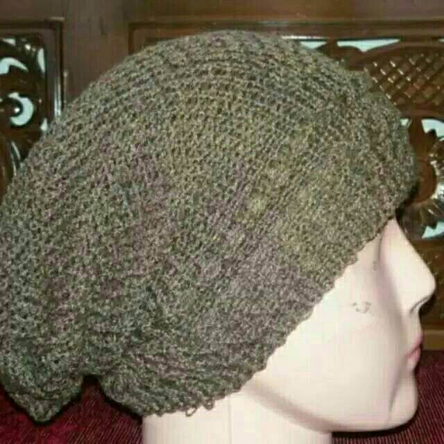 Topi rajut /kupluk rajut/jilbab topi mak eros