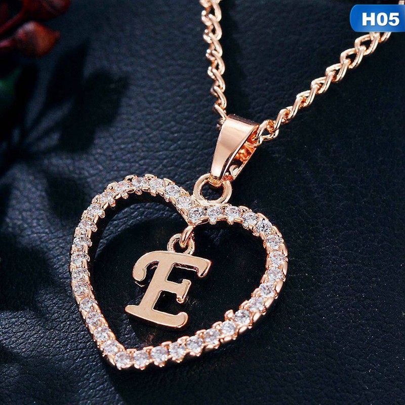 Fancyqube 1Pc Kalung Rantai Emas dengan Liontin 26 Huruf Hati