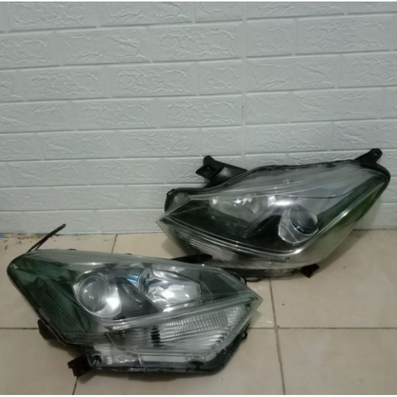 Headlamp Toyota Agya / Daihatsu Ayla new