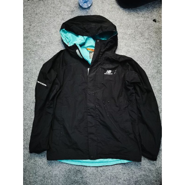jaket outdoor new balance second original