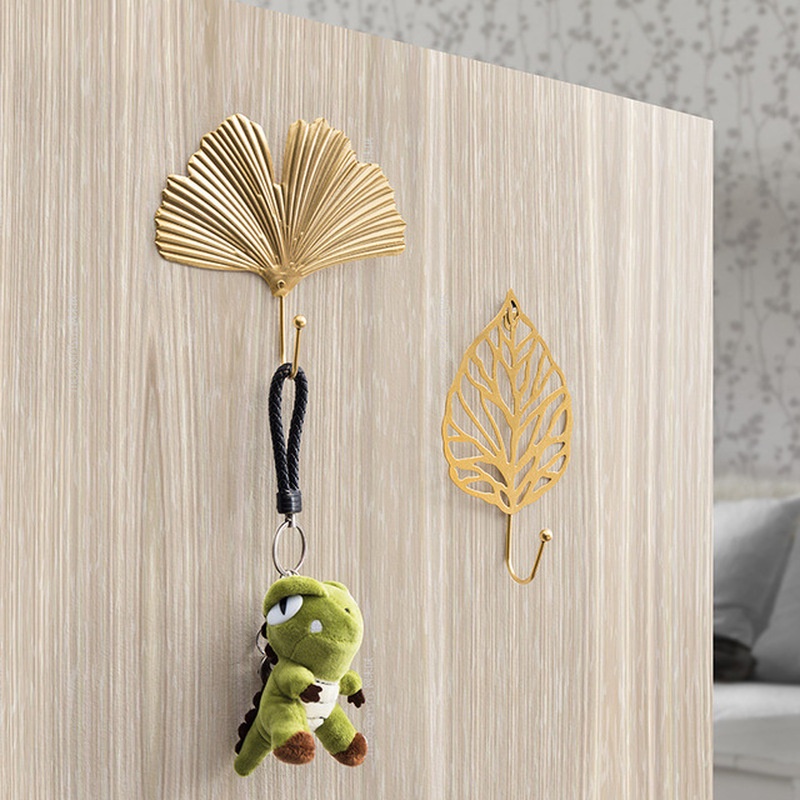 1Pc Creative Leaf Shape Punch-free Wall Hanging Storage Hooks Home Decor Accessories for Hallways, Living Room，Bathroom