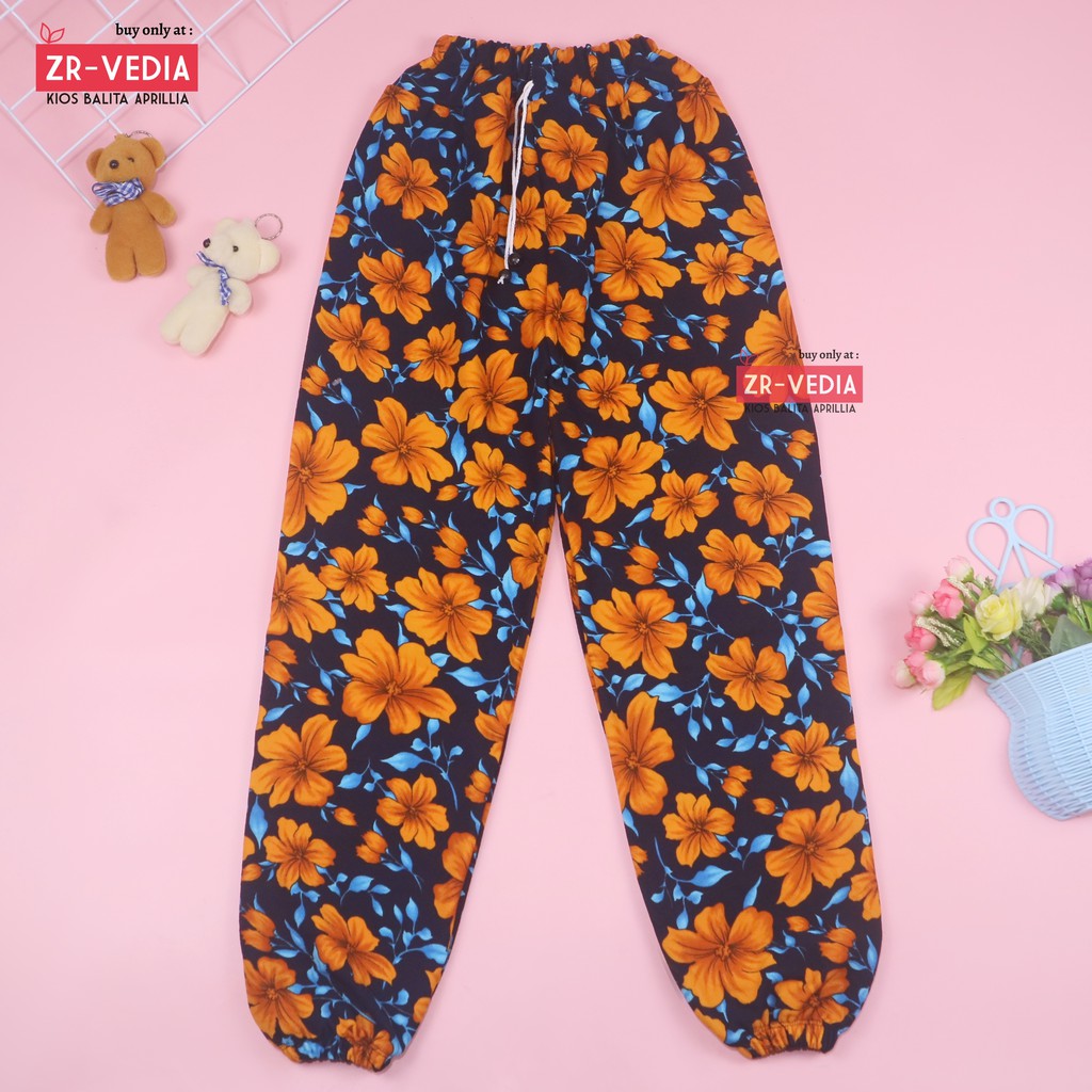 Jogger Bunga uk 10-12 Tahun / Scuba Premium Joger Pants Anak Perempuan Celana Panjang Import Cewek