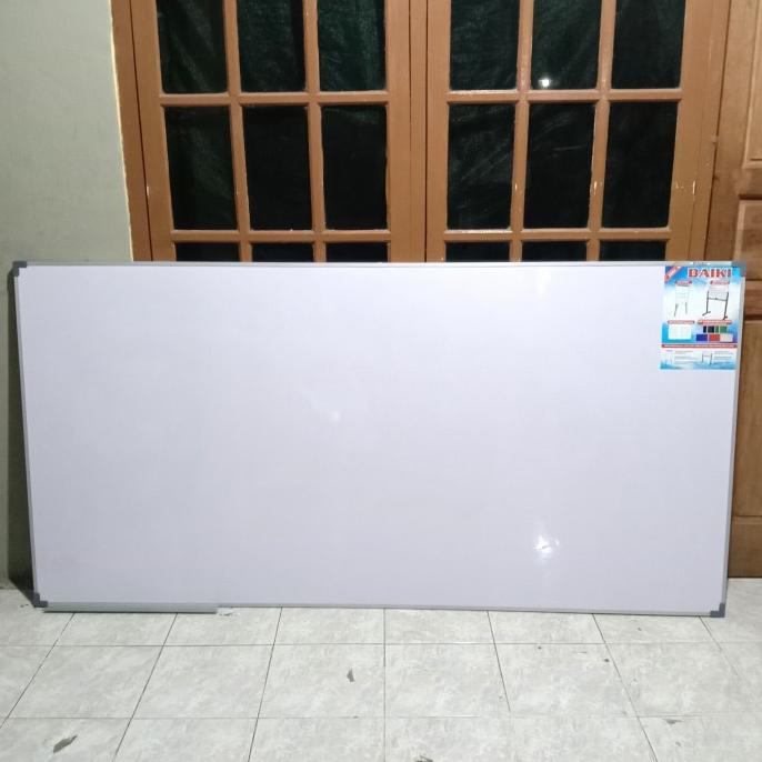 

Papan tulis putih HPL Uk 100x150 Cm