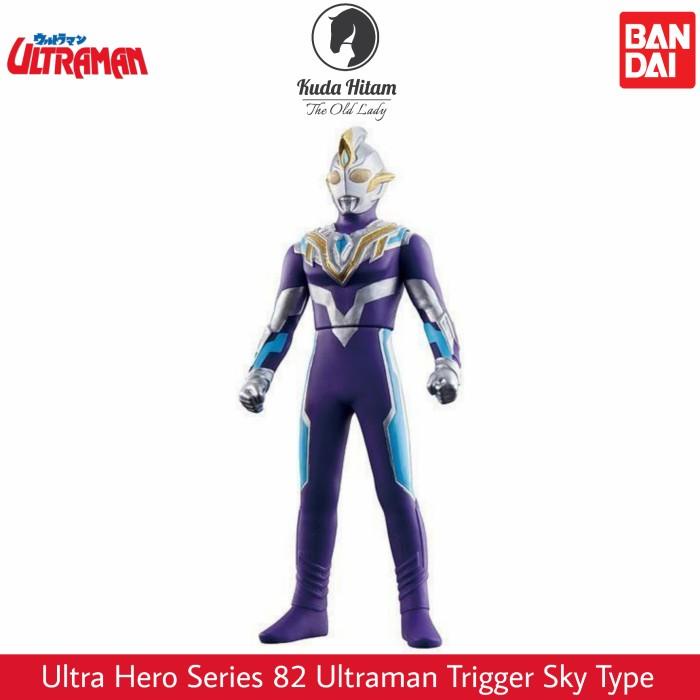 Bandai Ultra Hero Series 82 Ultraman Trigger Sky Type