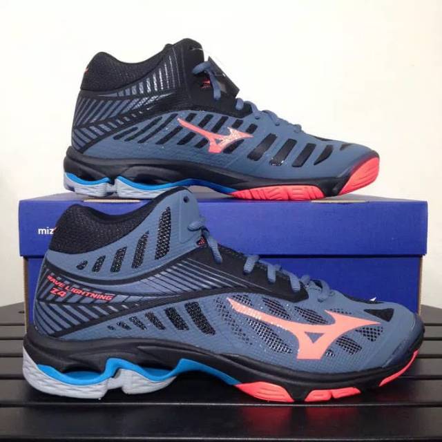 mizuno wave lightning 7 kw