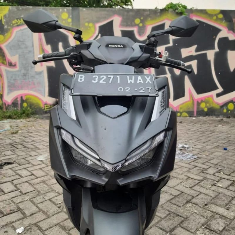 Stiker Sticker Carbon Atas Lampu Depan VARIO 160