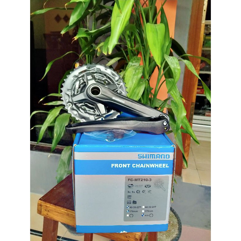 Crank Shimano Hollowtech 2 FC MT - 210 40-30-22t dan 44-32-22t 3 speed