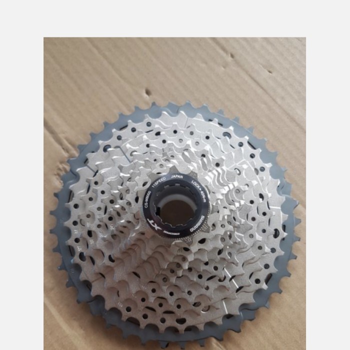 Sprocket Shimano Diore XT M-8000 Japan 11 speed 11-46T code 725084