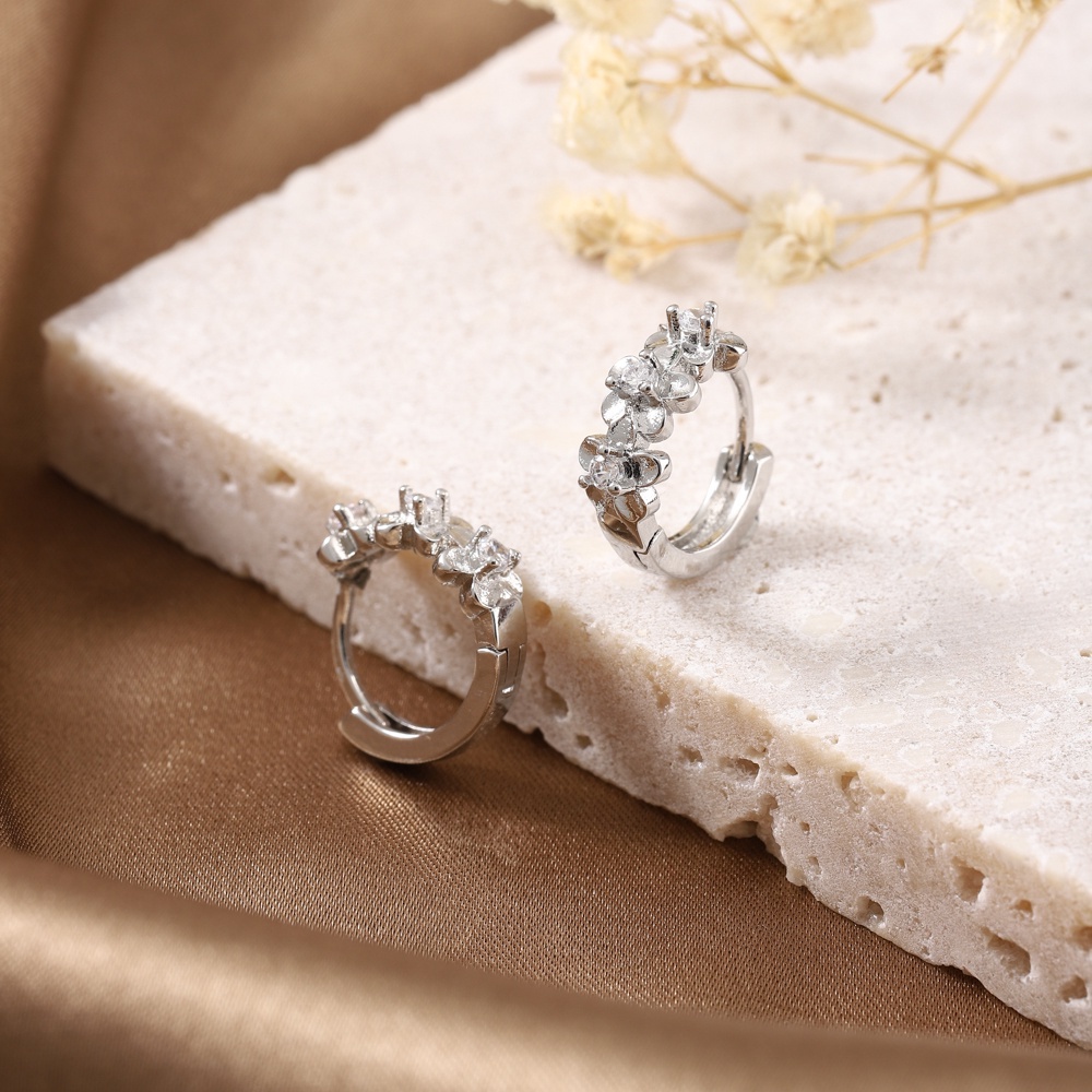 Anting Wanita Korea Anting Wanita Anti Karat Anting Tusuk Titanium Anting Wanita Murah D134-D607