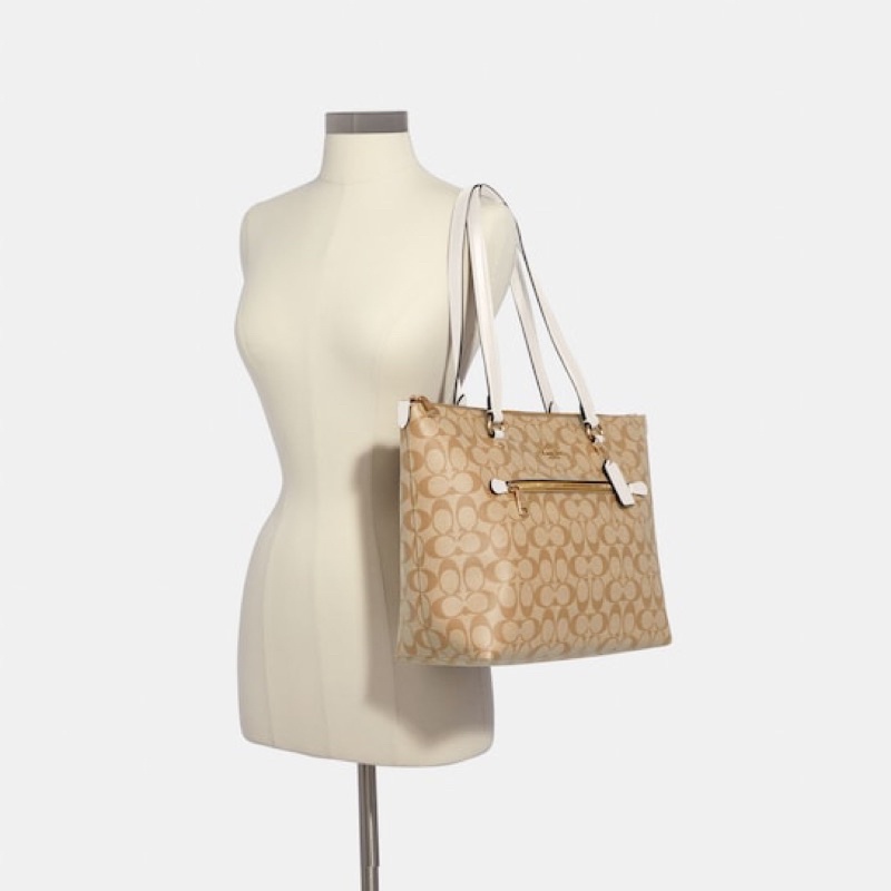 COACH TOTE GALLERY IN SIGNATURE CANVAS MAHOGANY (F79609)