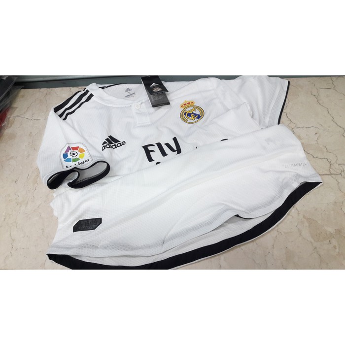 Khanzzs lagi ada      JERSEY BOLA CLIMACHILL ADIZERO REAL MADRID HOME OFFICIAL 2018-2019     Mari