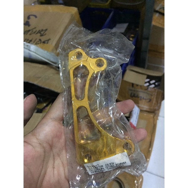 breket kaliper 2piston bottom standart honda disc 220 coak